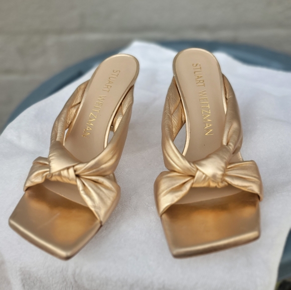 Stuart Weitzman knot metallic sandals - Picture 10 of 10